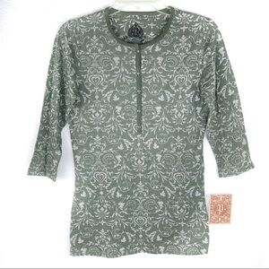 New-pathway Burnout, Lightweight, Fabric Scroll/Flower Delicate Print Top